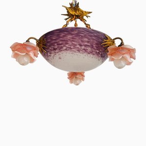 Lampadario antico viola