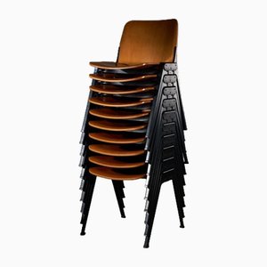Serie K Stackable Desk Chair