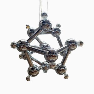 Lámpara de araña Sirius Mid-Century de cromo pulido atribuida a Kalmar, Austria, años 70