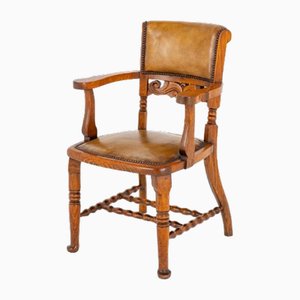 Silla de escritorio victoriana antigua de roble y cuero, década de 1870