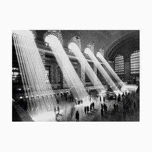 Hal Moray, rayos de sol en la estación Grand Central, años 30, impresión de fibra de gelatina de plata