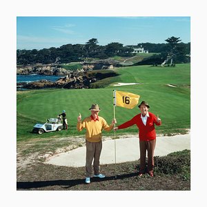 Slim Aarons, Golfing Pals, 1977, Impression photo