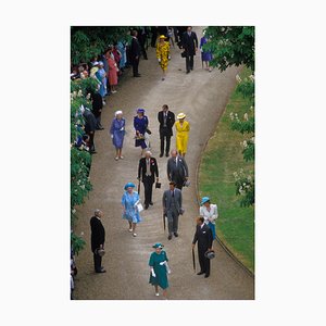 Homer Sykes, Royals Buckingham Palace Garden Party, 1985, Impresión de edición limitada