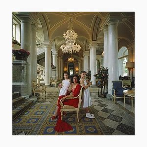 Slim Aarons, Droulers and Daughters, Impression photographique estampillée Estate, 1984 / 2020