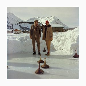 Slim Aarons, Curling, Estate Stamped Photographic Print, 1961 / 2020s