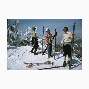 Slim Aarons, Sugarbush Skiing, Estate Stamped Photographic Print, 1960 / 2020s