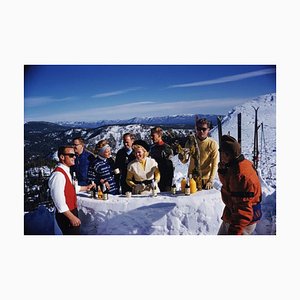 Slim Aarons, Apres Ski, Estate Stamped Photographic Print, 1961 / 2020s
