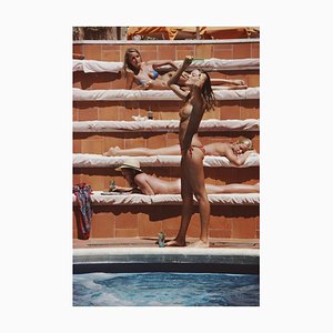 Lámina fotográfica Slim Aarons, Catherine Wilke, Estate, años 80/2020