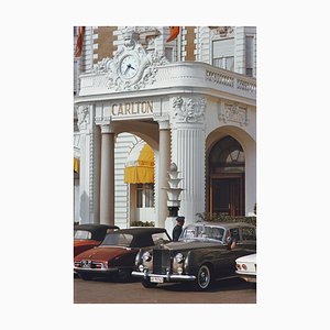 Slim Aarons, Carlton Hotel, Estate Stamped Photographic Print, 1963 / 2020s