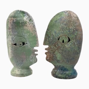 Loul Combres, Les Bisous, 1987, terracotta, set di 2