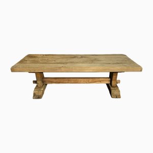 Mesa de comedor de granja francesa grande de roble blanqueado, 1925