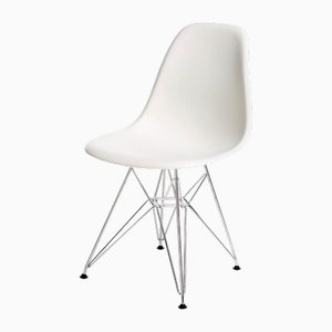 Silla DSR de Charles and Ray Eames para Vitra, años 90