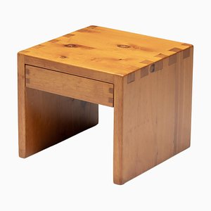 Table de Chevet en Pin par Charlotte Perriand, France, 1960s