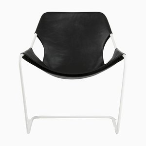 Paulistano Stuhl aus schwarzem Leder & weißem Stahl von Objekto