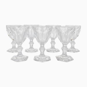Vasos de cristal esculpido de Baccarat, Francia, años 50. Juego de 25
