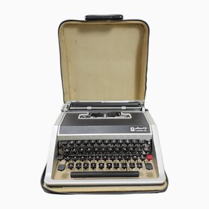 Máquina de escribir Olivetti Lettera DL de Olivetti Synthesis, años 70