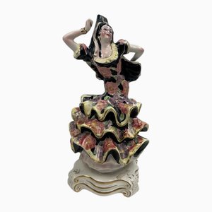 Statua di una ballerina in ceramica, anni '40