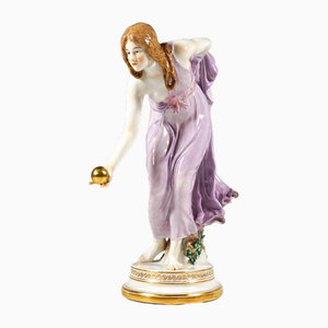 Art Nouveau Young Lady Ball Player Figure attributed to Walter Schott for Meissen, 1940s