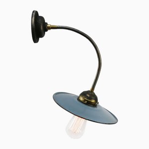 Flexible industrielle Vintage Wandlampe aus hellblauer Emaille