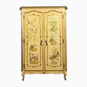 Louis XV Venetian Curved Cabinet in style with Chinese Decorations, 1900s
