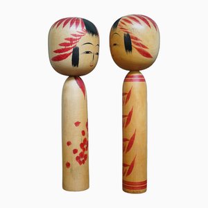 Kokeshi tradicional decorativo vintage, Japón, años 70. Juego de 2