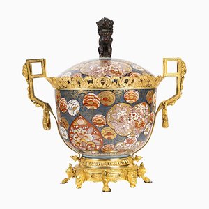 Großer Imari Porzellan Parfümbrenner aus Vergoldeter Bronze, Japan, 19. Jh.