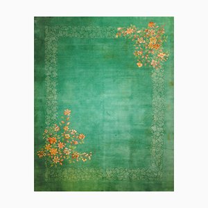 Tapis Vert Émeraude avec Cascades de Fleurs et Décoration Ton Sur Ton, 1930s
