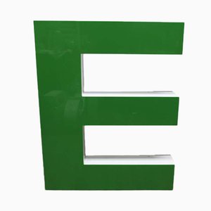 Großer Grüner Vintage Buchstabe E
