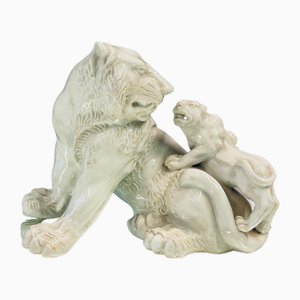 Löwenskulptur aus Porzellan, 1800er