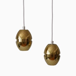 Lámparas colgantes Egg de Hans-Agne Jakobsson para Ab Markaryd, Sweden, años 60. Juego de 2