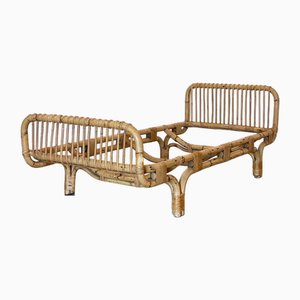 Cama de bambú y mimbre, años 70