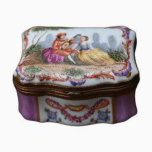 Meissen Style Porcelain Snuff Box from Samson