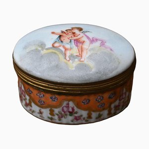 Samson Meissen Style Porcelain Snuff Box