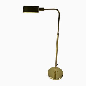 Lámpara de pie Mid-Century clásica de latón y acero, años 60