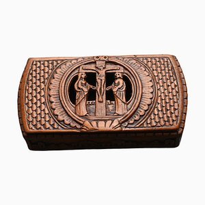 Snuff Box in Carved Boxwood, 18th Century