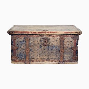Mid 18th Century Swedish Pine Chest Decorated with Labyrinth