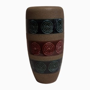 Deutsche Vintage Keramikvase in Gelb-Braun Glasur mit Rot-Grünem Dekor, 1960er