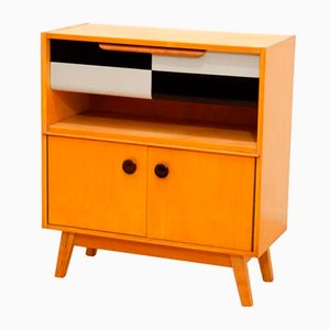 Cajonera Mid-Century de Up Závody, años 60
