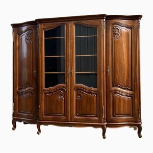 Französisches Louis XV Bücherregal aus Nussholz, 1950er