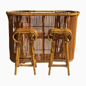 Mid-Century Rattan Cocktailbar mit Drei Hockern, 1960er, 4er Set