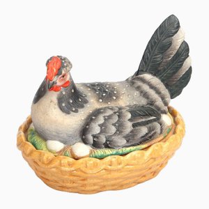 Plato de porcelana para pollo, década de 1890