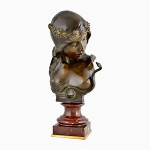 Isidore De Rudder, Busto Art Nouveau di Cleopatra con serpente, 1900, bronzo su base in marmo