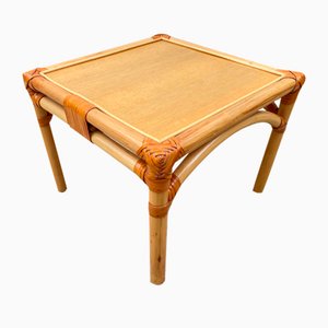 Table de Bout en Rotin avec 1 Étagère en Placage de Chêne Vintage de Maugrion, 1980s