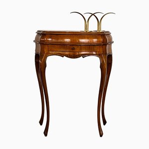 Kleines Louis XV Nussholz Sideboard im Venezianischen Stil mit Schublade, Venice, 1950er