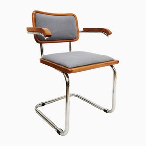 Poltrona B32 Cesca imbottita di Marcel Breuer