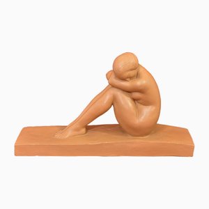 Amedeo Gennarelli, Art Deco Crouching Young Woman, 20th Century, Terracotta