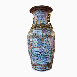 Vaso grande orientale rifinito a mano