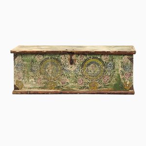 Caja nupcial de arte popular