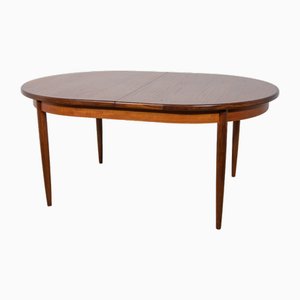 Mid-Century Oval Dining Table in Teak from G-Plan, 1960s
