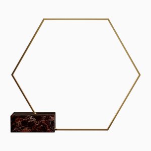 Lámpara de pie hexagonal de Porus Studio